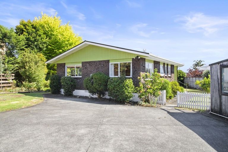 Photo of property in 156 Wellington Street, Pukekohe, 2120