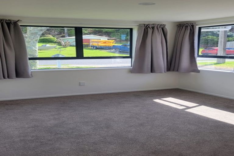 Photo of property in 14 Harbour View Road, Omokoroa, 3114