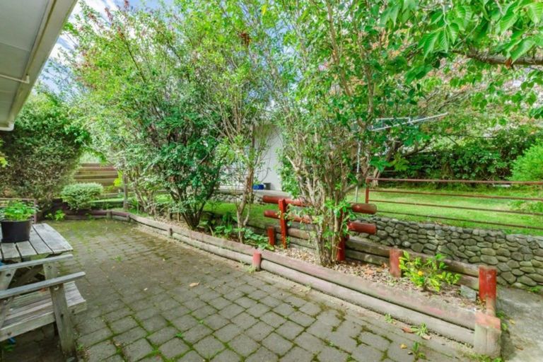 Photo of property in 23 Matenga Street, Waikanae, 5036