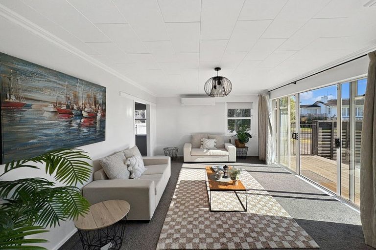 Photo of property in 10 Fuchsia Avenue, Pukete, Hamilton, 3200