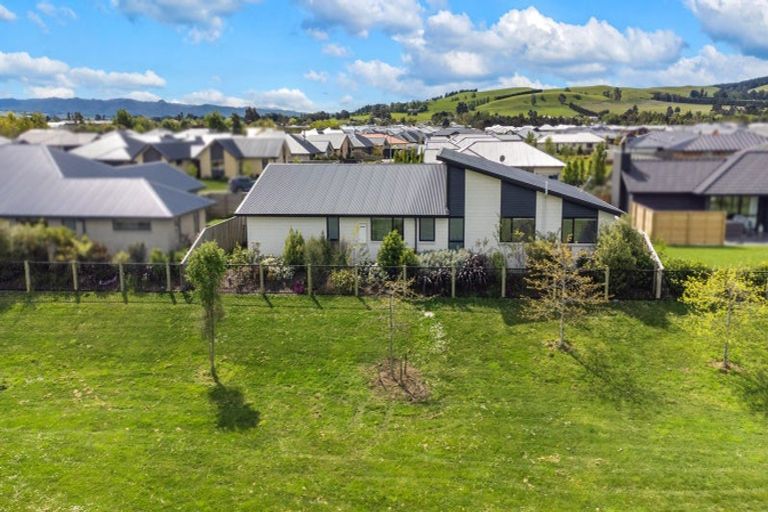 Photo of property in 22 Deans Place, Amberley, 7410