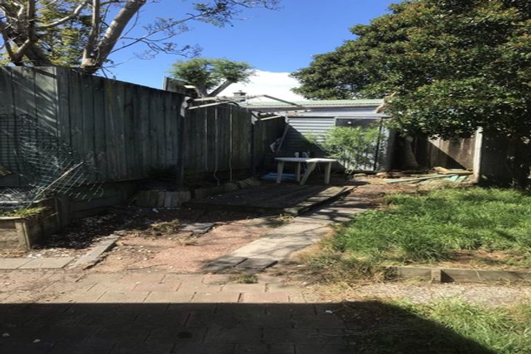 Photo of property in 2/44 Park Avenue, Papatoetoe, Auckland, 2025