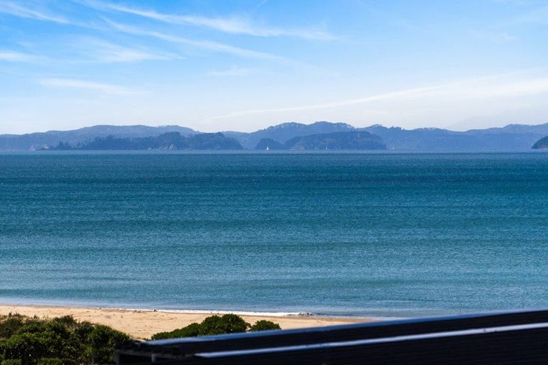 Photo of property in 1/42 Amorino Drive, Red Beach, 0932