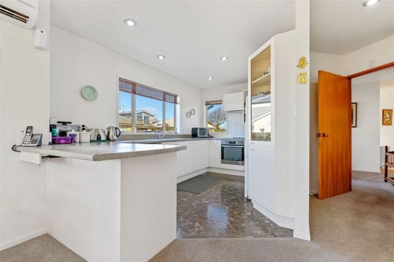 Photo of property in 436a Harewood Road, Harewood, Christchurch, 8051