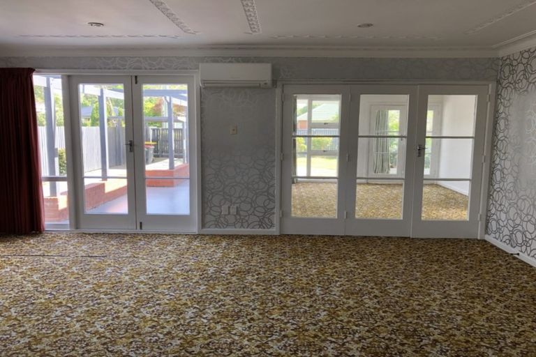 Photo of property in 53 Rountree Street, Upper Riccarton, Christchurch, 8041