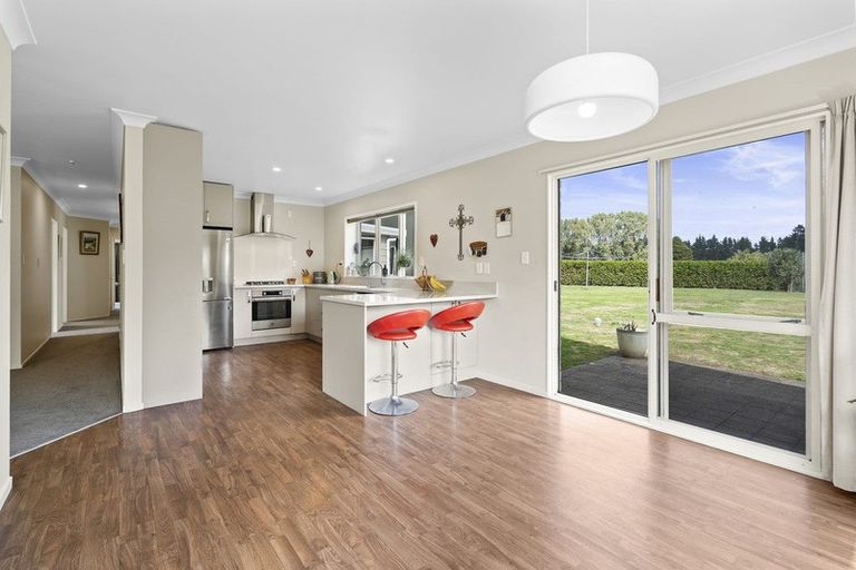 Photo of property in 268 Thornton Road, Cambridge, 3496