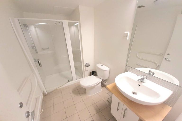 Photo of property in 2q/80 Richmond Road, Grey Lynn, Auckland, 1021