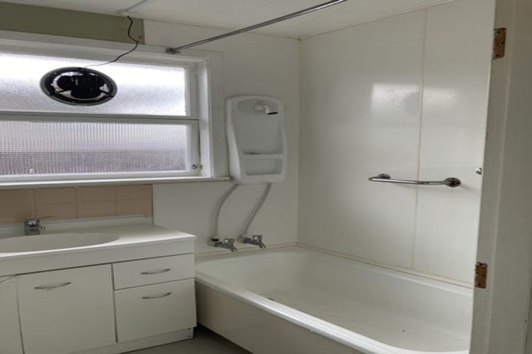 Photo of property in 4 Alice Place, Levin, 5510