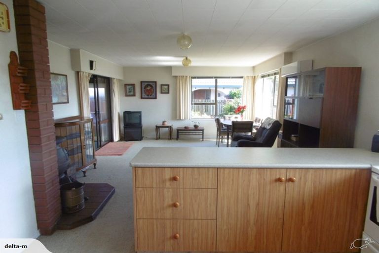 Photo of property in 4b Kinley Street, Rangiora, 7400