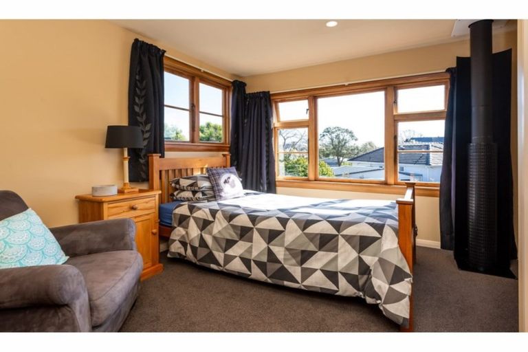 Photo of property in 22b Browns Road, St Albans, Christchurch, 8014