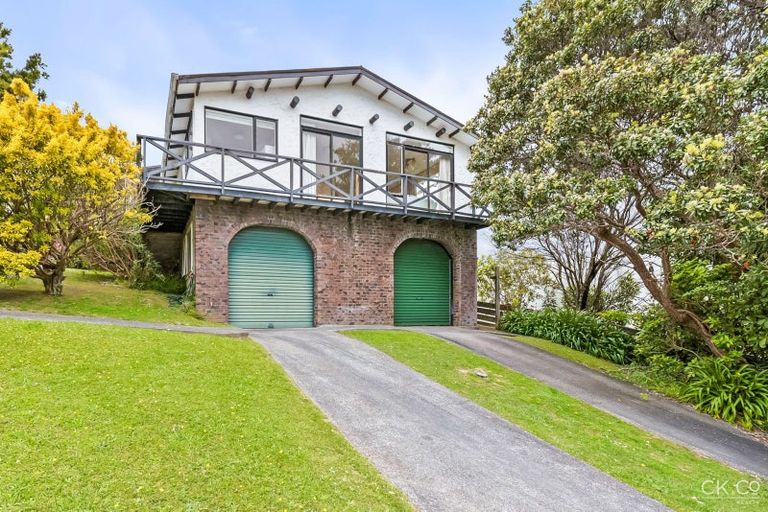Photo of property in 66a Major Drive, Kelson, Lower Hutt, 5010