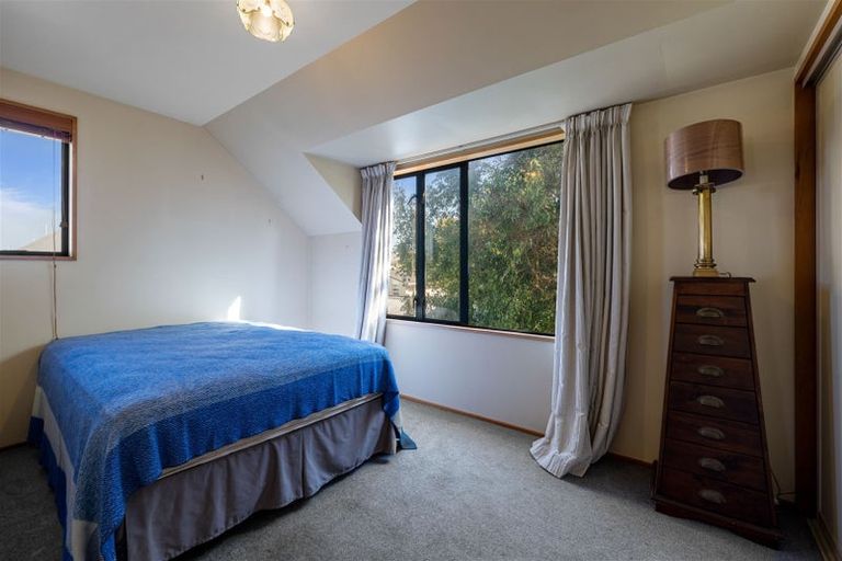 Photo of property in 2 Kinleys Lane, St Albans, Christchurch, 8014