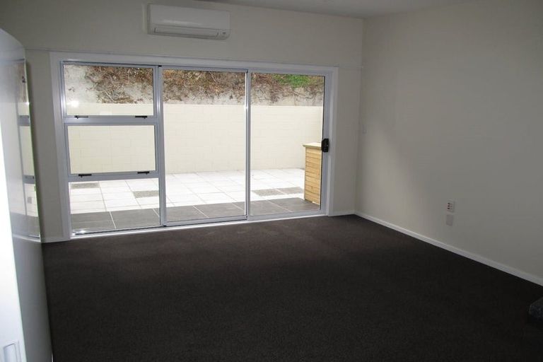 Photo of property in 16c Lincoln Avenue, Tawa, Wellington, 5028