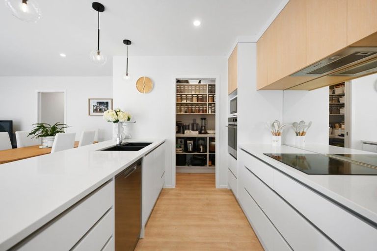 Photo of property in 3 Miharo Crescent, Flagstaff, Hamilton, 3210