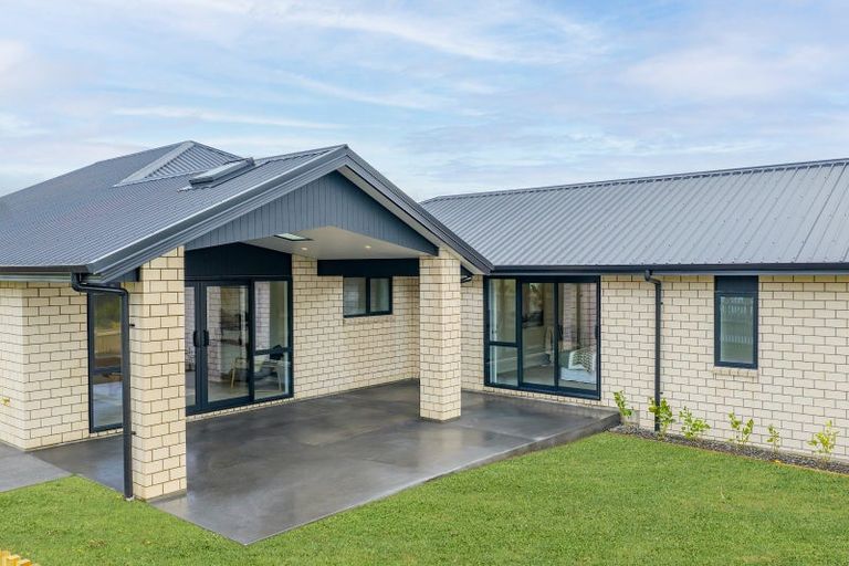 Photo of property in 19b Silverwood Lane, Leamington, Cambridge, 3495