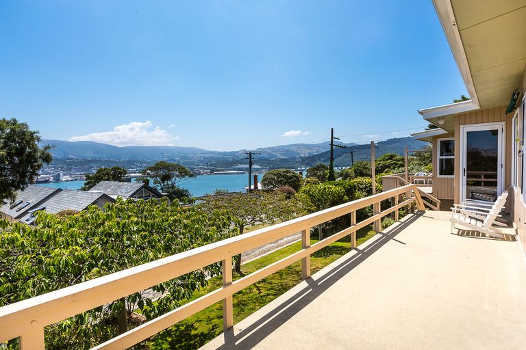 Photo of property in 11 Cornwall Street, Vauxhall, Dunedin, 9013