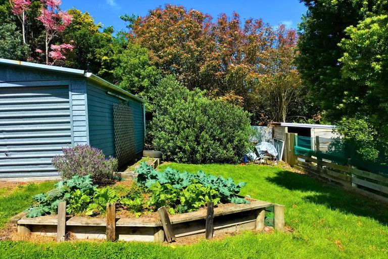 Photo of property in 27 Galt Street, Hawera, 4610