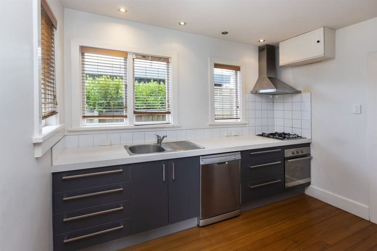 Photo of property in 31 Rossall Street, Merivale, Christchurch, 8014