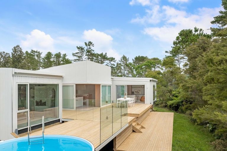 Photo of property in 6 Inspired Way, Pauanui, 3579