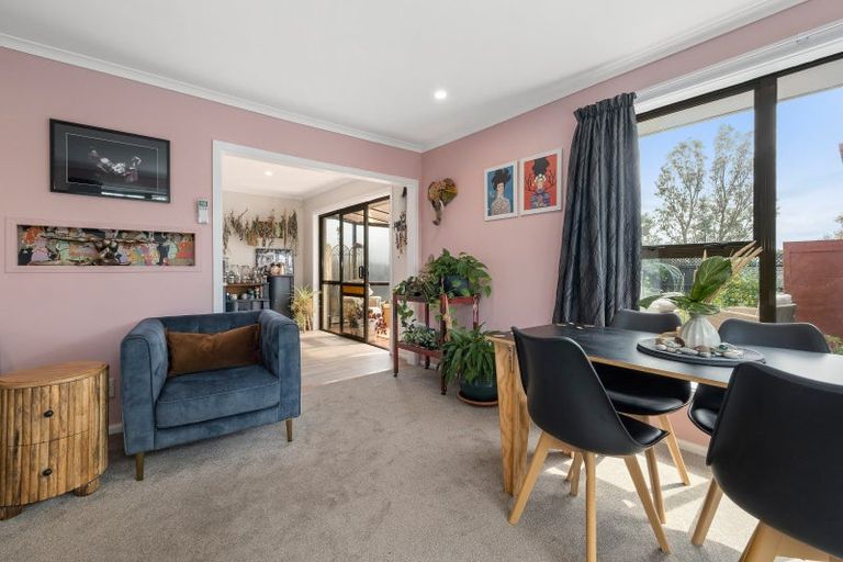 Photo of property in 132 Pacific Road, North New Brighton, Christchurch, 8083