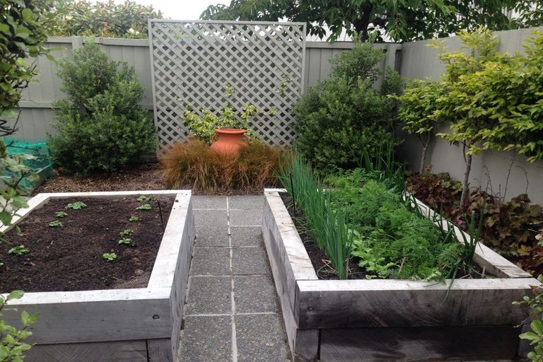 Photo of property in 6 Blarney Place, Casebrook, Christchurch, 8051