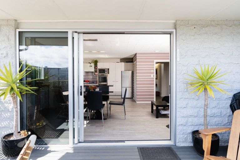 Photo of property in 11 Braeburn Street, Vauxhall, Dunedin, 9013