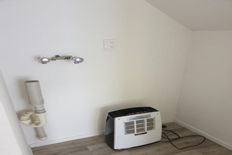 Photo of property in 57 Tainui Road, Titirangi, Auckland, 0604