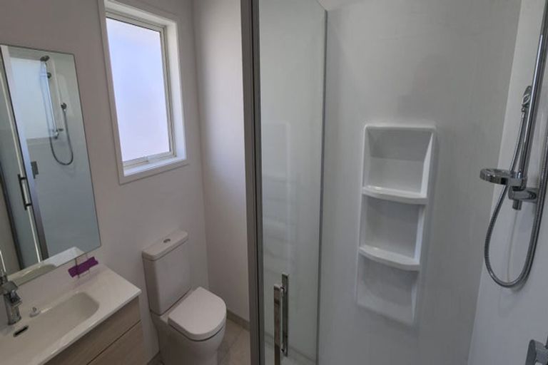 Photo of property in 33a Upjohn Street, Brooklands, New Plymouth, 4310