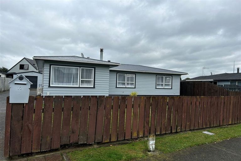 Photo of property in 72 Kennedy Drive, Levin, 5510