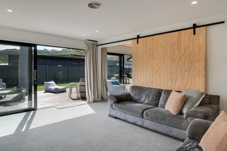 Photo of property in 6 Sandford Terrace, Lower Shotover, Queenstown, 9304