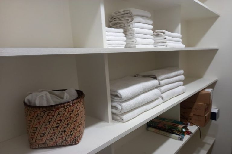 Photo of property in 3 Plumwood Lane, Cashmere, Christchurch, 8022