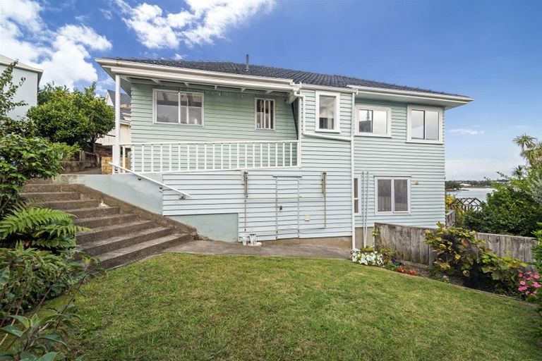 Photo of property in 109a Norwood Road, Bayswater, Auckland, 0622