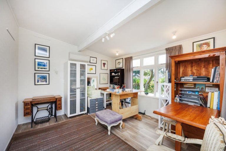 Photo of property in 6 Griffins Road, Marton, 4788