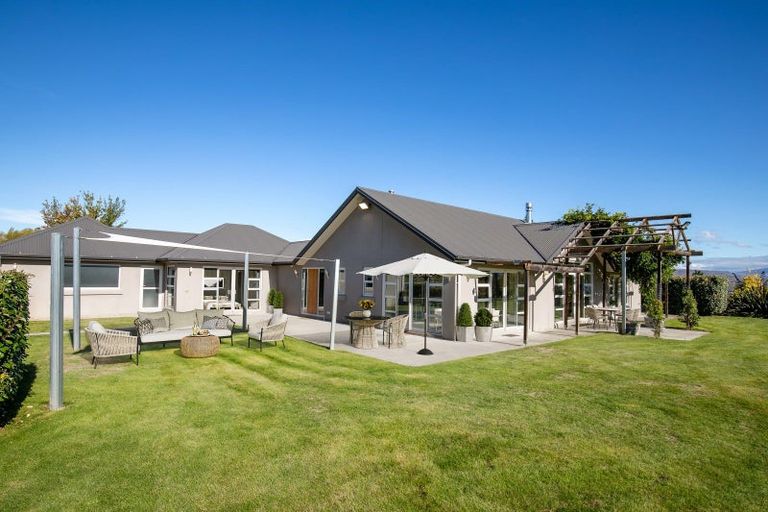 Photo of property in 275 Hillview Road, Alexandra, 9391