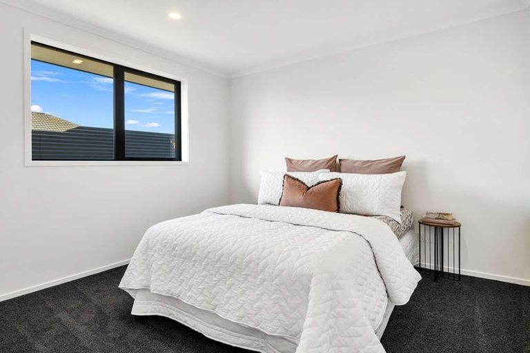 Photo of property in 51a Selwyn Crescent, College Estate, Wanganui, 4500