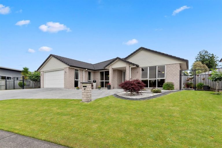 Photo of property in 47 Hamon Place, Pukehangi, Rotorua, 3015