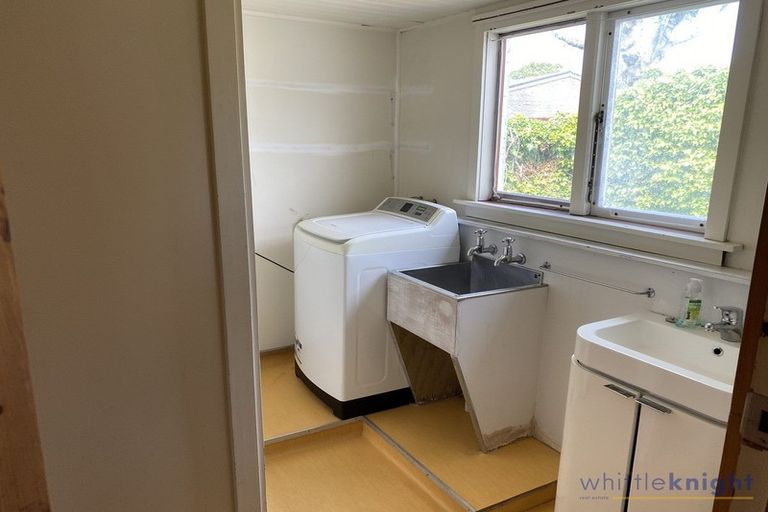 Photo of property in 35 Waimairi Road, Upper Riccarton, Christchurch, 8041