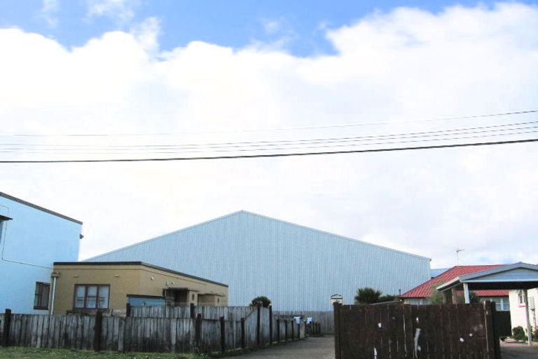 Photo of property in 24 Scholefield Street, Petone, Lower Hutt, 5012