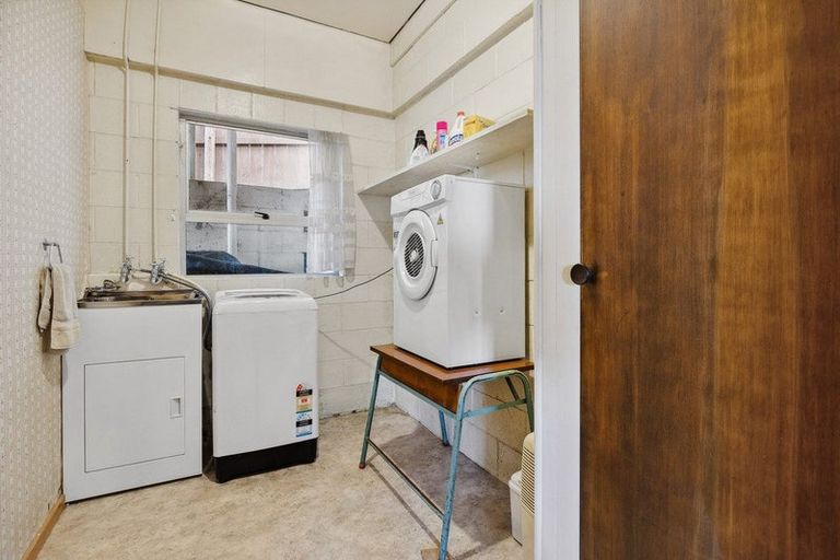 Photo of property in 42 Mckerrow Street, Shiel Hill, Dunedin, 9013