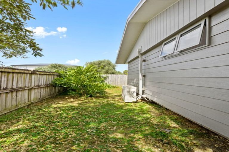 Photo of property in 93a Porchester Road, Papakura, 2110