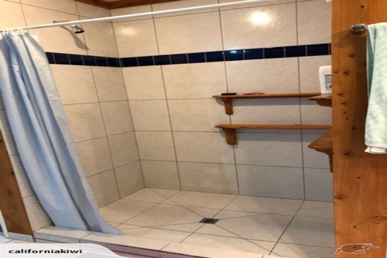 Photo of property in 18 Sir George Back Street, Opua, 0200