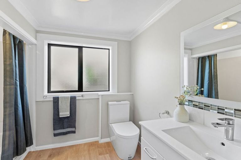 Photo of property in 74 Radley Street, Woolston, Christchurch, 8023