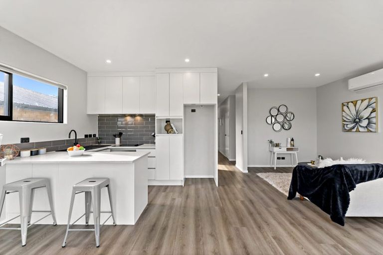 Photo of property in 35 Rongomai Street, Helensville, 0800