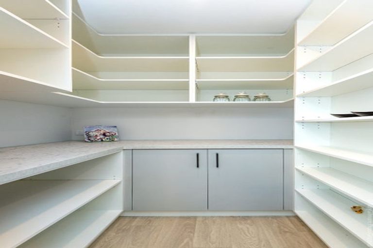 Photo of property in 86 Englefield Road, Northwood, Christchurch, 8051