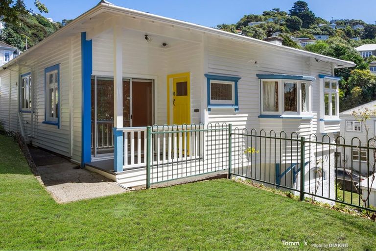 Photo of property in 1 Balfour Street, Mornington, Wellington, 6021