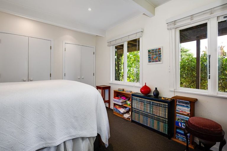 Photo of property in 20 Tawa Street, Eastbourne, Lower Hutt, 5013