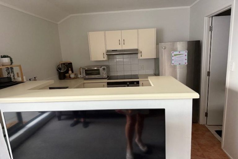 Photo of property in 31b/30 Westward Ho, Glen Eden, Auckland, 0602