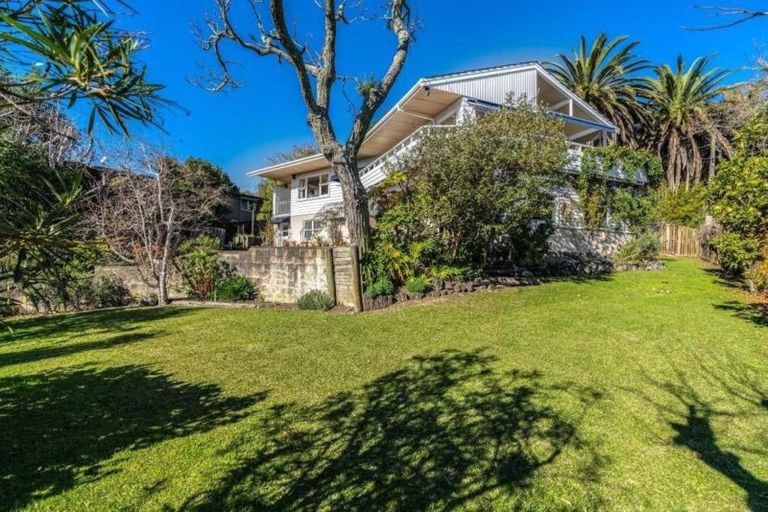 Photo of property in 188 Beach Road, Campbells Bay, Auckland, 0630