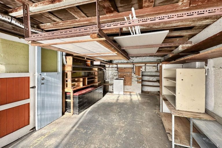 Photo of property in 216 Waddington Drive, Naenae, Lower Hutt, 5011