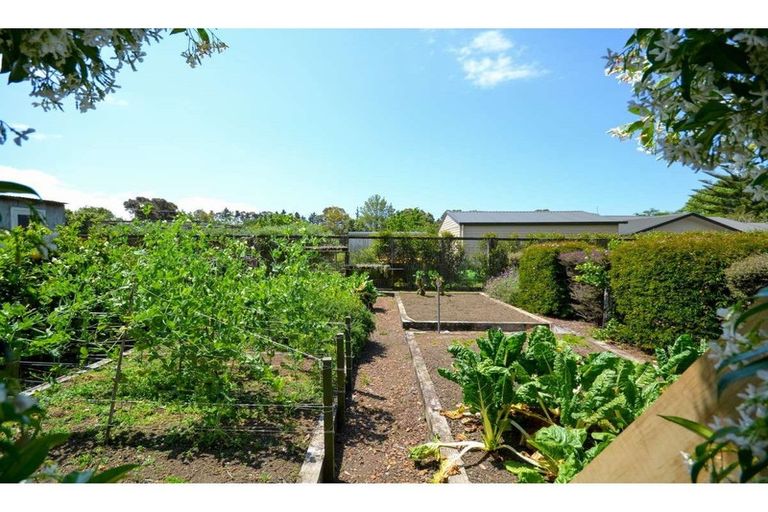 Photo of property in 106 Kapiro Road, Kerikeri, 0294